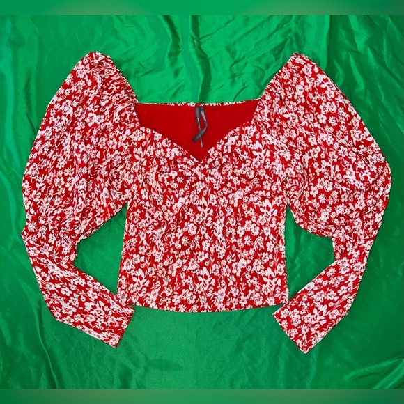 Anthropologie Red and White Flutter Sleeve Ruched Blouse size XS - Picture 3 of 7